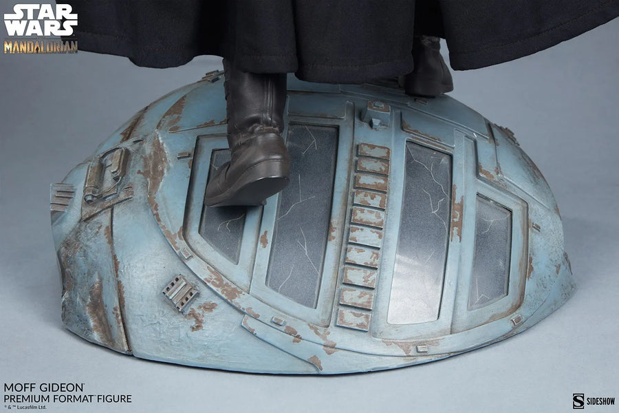 Moff Gideon - LIMITED EDITION: 750 – Sideshow Collectibles – ActionFigure Brasil — ângulo diferente