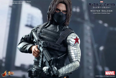 Movie Masterpiece 1/6 Scale Fully Poseable Figure "Captain America / The Winter Soldier" Winter Soldierㅤ – Hot Toys – ActionFigure Brasil — iluminação de estúdio