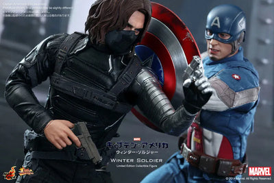 Movie Masterpiece 1/6 Scale Fully Poseable Figure "Captain America / The Winter Soldier" Winter Soldierㅤ – Hot Toys – ActionFigure Brasil — close