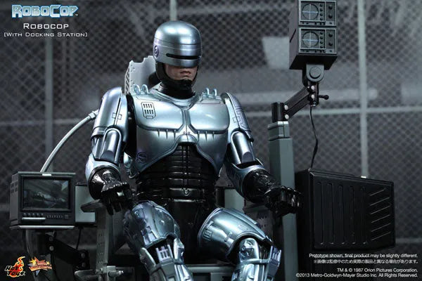 Movie Masterpiece DIECAST - Robocop 1/6 Scale Figure: Robocop w/Docking Stationㅤ – Gantaku – ActionFigure Brasil