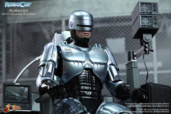 Movie Masterpiece DIECAST - Robocop 1/6 Scale Figure: Robocop w/Docking Stationㅤ – Gantaku – ActionFigure Brasil