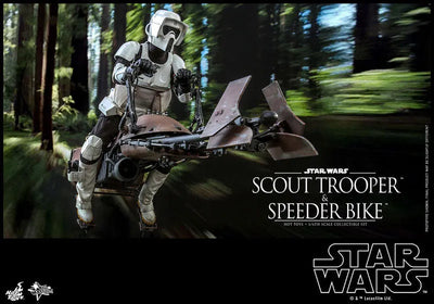 Movie Masterpiece - Star Wars / Episode VI Return Of The Jedi - Scout Trooper & Speeder Bike -1/6 (Hot Toys)ㅤ – Hot Toys – ActionFigureBrasil — ângulo diferente