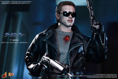 Movie Masterpiece - Terminator 1/6 Scale Figure: Terminator T-800 (Battle Damaged Version)ㅤ – Puella Magi Madoka Magica – ActionFigureBrasil — ângulo diferente