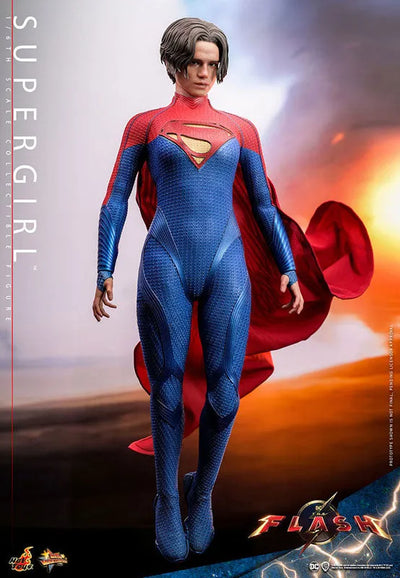 Movie Masterpiece - The Flash - Supergirl - 1/6 (Hot Toys)ㅤ – Hot Toys – ActionFigureBrasil — detalhe do produto