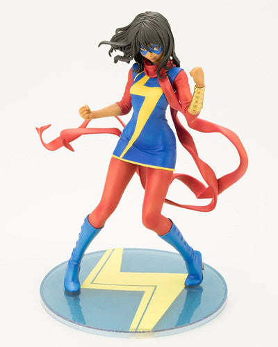 Ms. Marvel - Ms. Marvel (Kamala Khan) - Bishoujo Statue - Marvel x Bishoujo - 1/7 - Renewal Package - 2024 Re-release (Kotobukiya)ㅤ – Kotobukiya – ActionFigureBrasil — ambientada