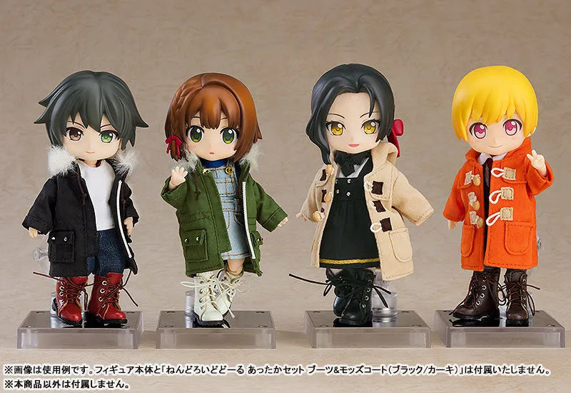 Nendoroid Doll Warm Clothing Set: Boots & Duffle Coat (Beige)ㅤ – Good Smile Company – ActionFigure Brasil