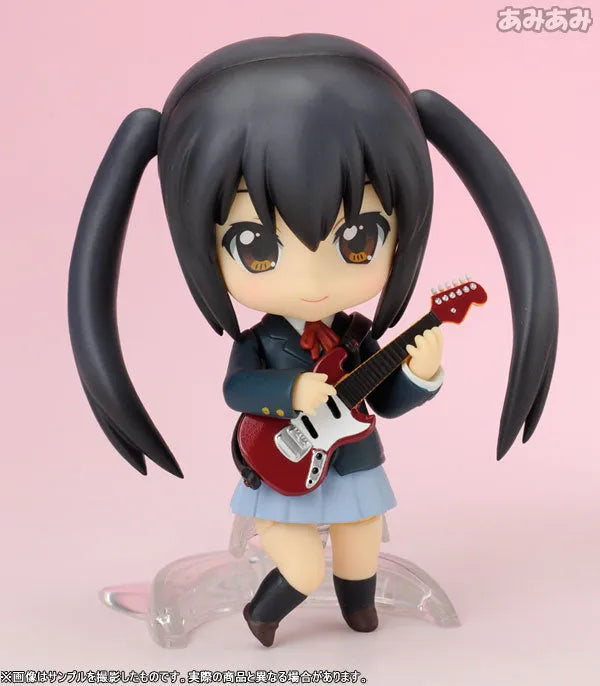 Nendoroid - K-On!: Azusa Nakano (Second Press)ㅤ – Good Smile Company – ActionFigure Brasil