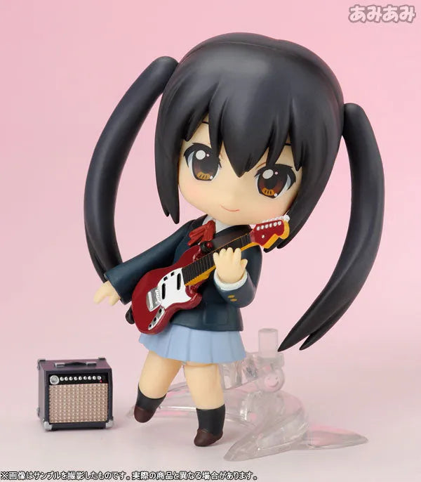 Nendoroid - K-On!: Azusa Nakano (Second Press)ㅤ – Good Smile Company – ActionFigure Brasil