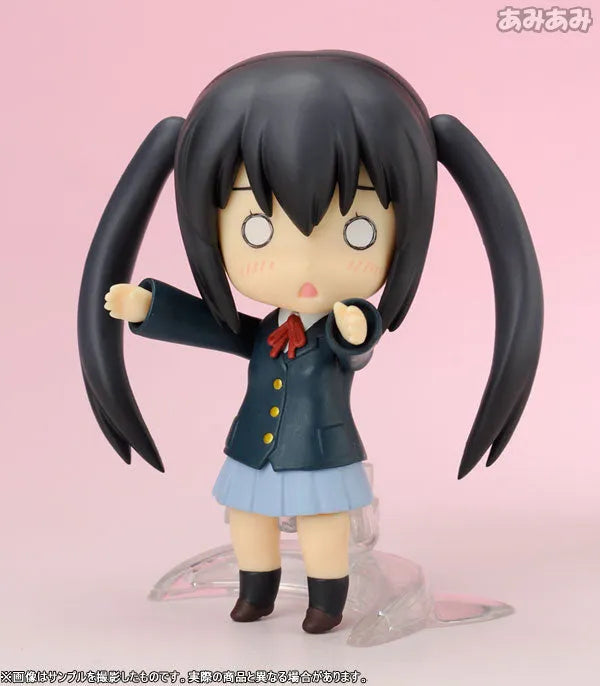 Nendoroid - K-On!: Azusa Nakano (Second Press)ㅤ – Good Smile Company – ActionFigure Brasil