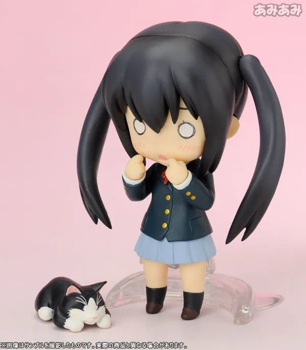 Nendoroid - K-On!: Azusa Nakano (Second Press)ㅤ – Good Smile Company – ActionFigure Brasil