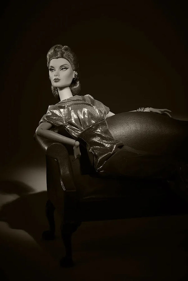 New York Bound Victoire Roux® - LIMITED EDITION: 550 – Integrity Toys – ActionFigure Brasil