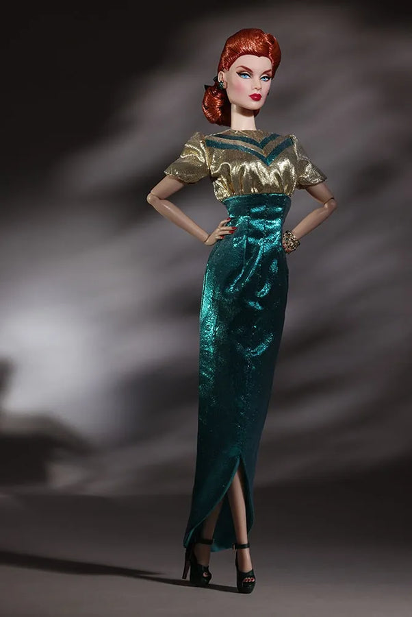 New York Bound Victoire Roux® - LIMITED EDITION: 550 – Integrity Toys – ActionFigure Brasil