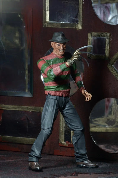 Nightmare on Elm Street 3 Dream Warriors - "Freddy Krueger" Ultimate 7 Inch Action Figureㅤ – Neca – ActionFigureBrasil — ângulo diferente