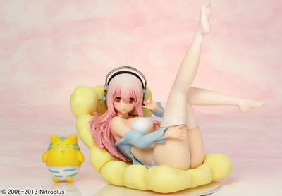 Nitro Super Sonic - Sonico - Voice Collection - 1/7 - Bikini & Sofa ver. (Griffon Enterprises)ㅤ – Griffon Enterprises – ActionFigure Brasil — detalhe do produto