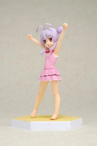 Non Non Biyori - Miyauchi Renge - Beach Queens - 1/10 - Swimsuit ver. (Wave)ㅤ – Wave – ActionFigure Brasil — close