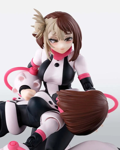 Ochaco Uraraka – Tamashii Nations – ActionFigure Brasil — ângulo diferente