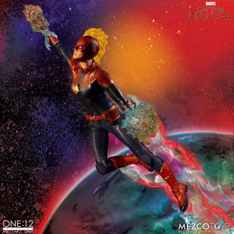 ONE:12 Collective / Captain Marvel: Captain Marvel 1/12 Action Figureㅤ – Mezco – ActionFigureBrasil