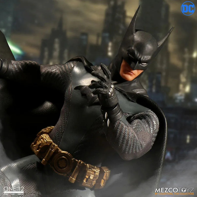 ONE:12 Collective - DC Comics: Ascending Knight Batman 1/12 Action Figureㅤ – Mezco – ActionFigure Brasil