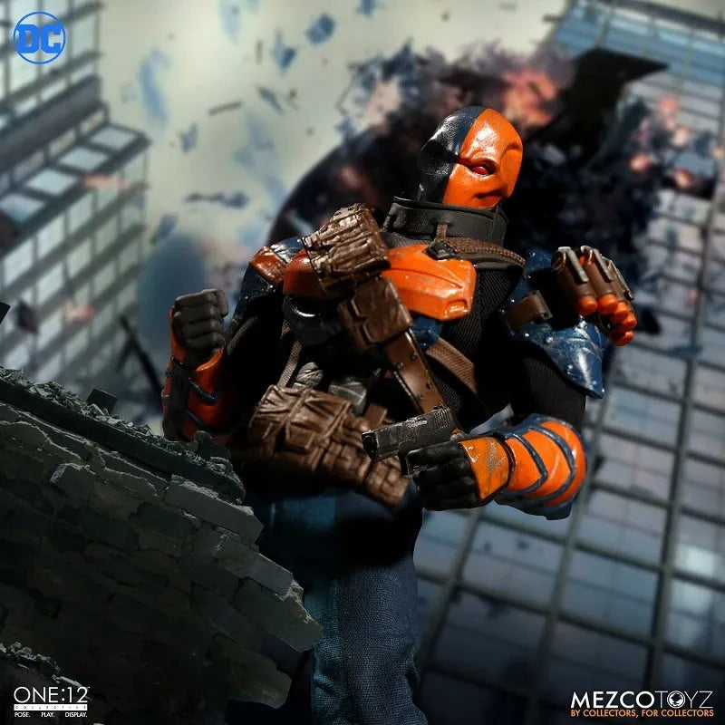 ONE:12 Collective - DC Comics: Deathstroke 1/12 Action Figureㅤ – Mezco – ActionFigure Brasil
