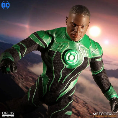 ONE:12 Collective / DC Comics: Green Lantern John Stewart 1/12 Action Figure(Provisional Pre-order)ㅤ – Mezco – ActionFigureBrasil — iluminação de estúdio