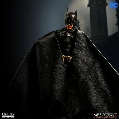 ONE:12 Collective - DC Comics: Sovereign Knight Batman 1/12 Action Figure(Provisional Pre-order)ㅤ – MEZCO TOYZ/豆魚雷 – ActionFigure Brasil — close