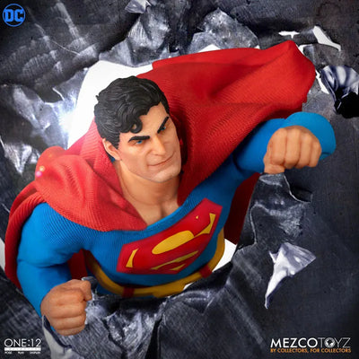 ONE:12 Collective / DC Comics: Superman 1/12 Action Figure Man of Steel Editionㅤ – Mezco – ActionFigureBrasil — close