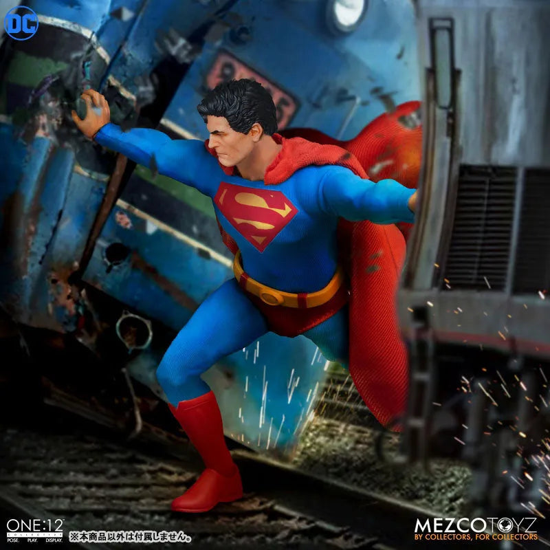 ONE:12 Collective / DC Comics: Superman 1/12 Action Figure Man of Steel Editionㅤ – Mezco – ActionFigureBrasil