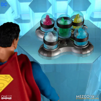 ONE:12 Collective / DC Comics: Superman 1/12 Action Figure Man of Steel Editionㅤ – Mezco – ActionFigureBrasil — close