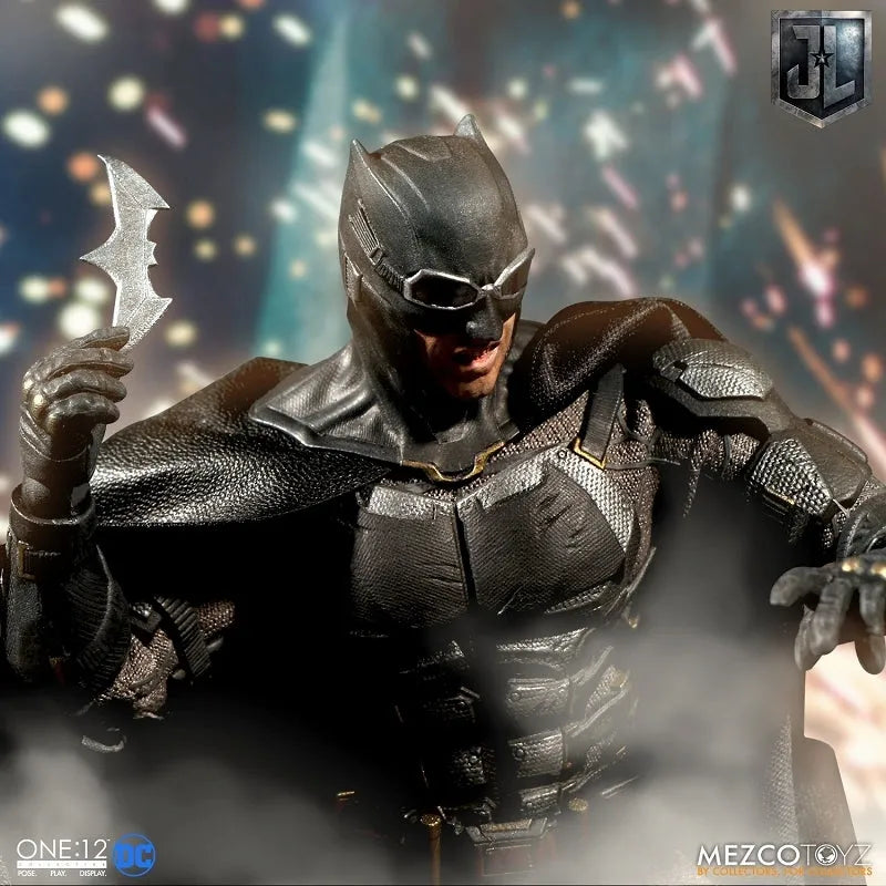 ONE:12 Collective - Justice League: Tactical Suit Batman 1/12 Action Figureㅤ – Mezco – ActionFigureBrasil