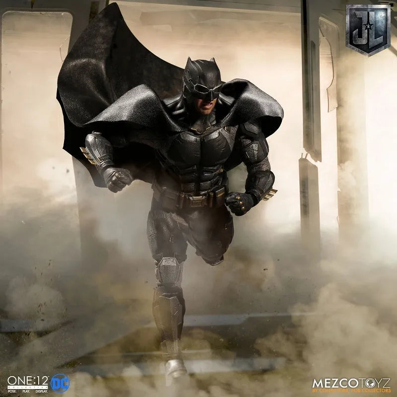 ONE:12 Collective - Justice League: Tactical Suit Batman 1/12 Action Figureㅤ – Mezco – ActionFigure Brasil