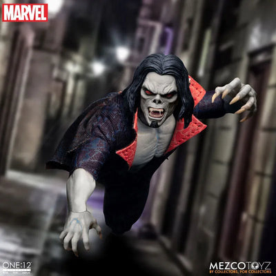 ONE:12 Collective / Marvel Comics: Morbius 1/12 Action Figureㅤ – Mezco – ActionFigureBrasil — com base expositora