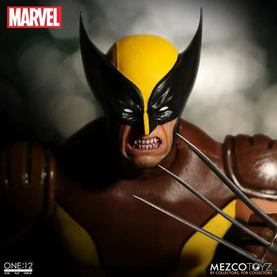 ONE:12 Collective - Marvel Universe: Wolverine 1/12 Action Figureㅤ – Mezco – ActionFigureBrasil — close