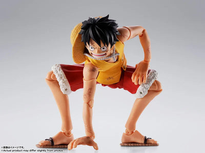 One Piece - Monkey D. Luffy - S.H.Figuarts - Marineford (Bandai Spirits)ㅤ – Bandai Spirits – ActionFigureBrasil — com base expositora