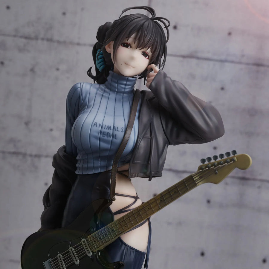 Original - Guitar MeiMei - Backless Dress (Union Creative International Ltd)ㅤ – Union Creative – ActionFigure Brasil