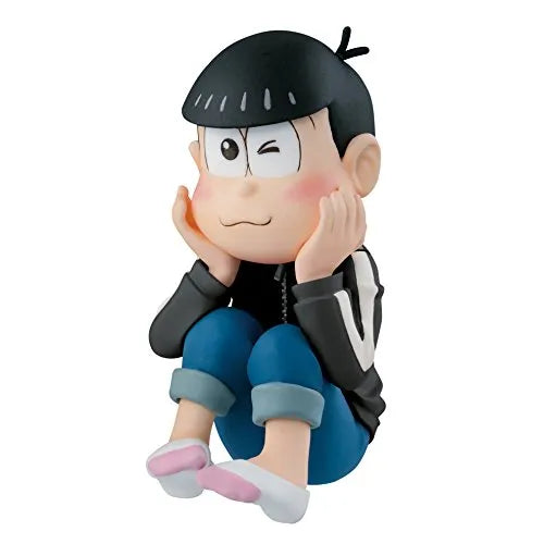 Osomatsu-san - Matsuno Todomatsu - Nade Nade Muttsu-ko Vol.3 - World Collectable Figure - Black Jersey ver. (Avex Pictures, Banpresto)ㅤ – Avex Pictures As Manufacturer,Banpresto As Manufacturer – ActionFigureBrasil
