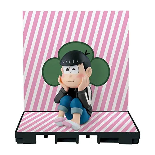 Osomatsu-san - Matsuno Todomatsu - Nade Nade Muttsu-ko Vol.3 - World Collectable Figure - Black Jersey ver. (Avex Pictures, Banpresto)ㅤ – Banpresto – ActionFigureBrasil