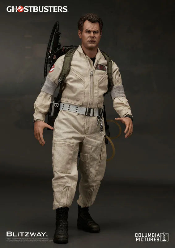 P UMS Ghostbusters - 1/6 Collectible Figure Dan Aykroyd as Raymond Stantzㅤ – Blitzway – ActionFigure Brasil