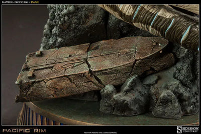 Pacific Rim - Slattern Kaiju Statueㅤ – Sideshow Collectibles – ActionFigure Brasil — ambientada