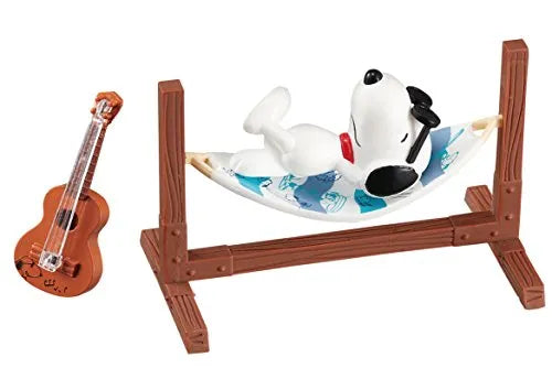 Peanuts - Snoopy - Candy Toy - Snoopy`s West Coast House - 1 - On the Skateboard (Re-Ment)ㅤ – Re-Ment As Manufacturer – ActionFigure Brasil