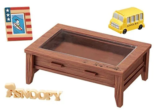 Peanuts - Snoopy - Candy Toy - Snoopy`s West Coast House - 1 - On the Skateboard (Re-Ment)ㅤ – Re-Ment As Manufacturer – ActionFigure Brasil