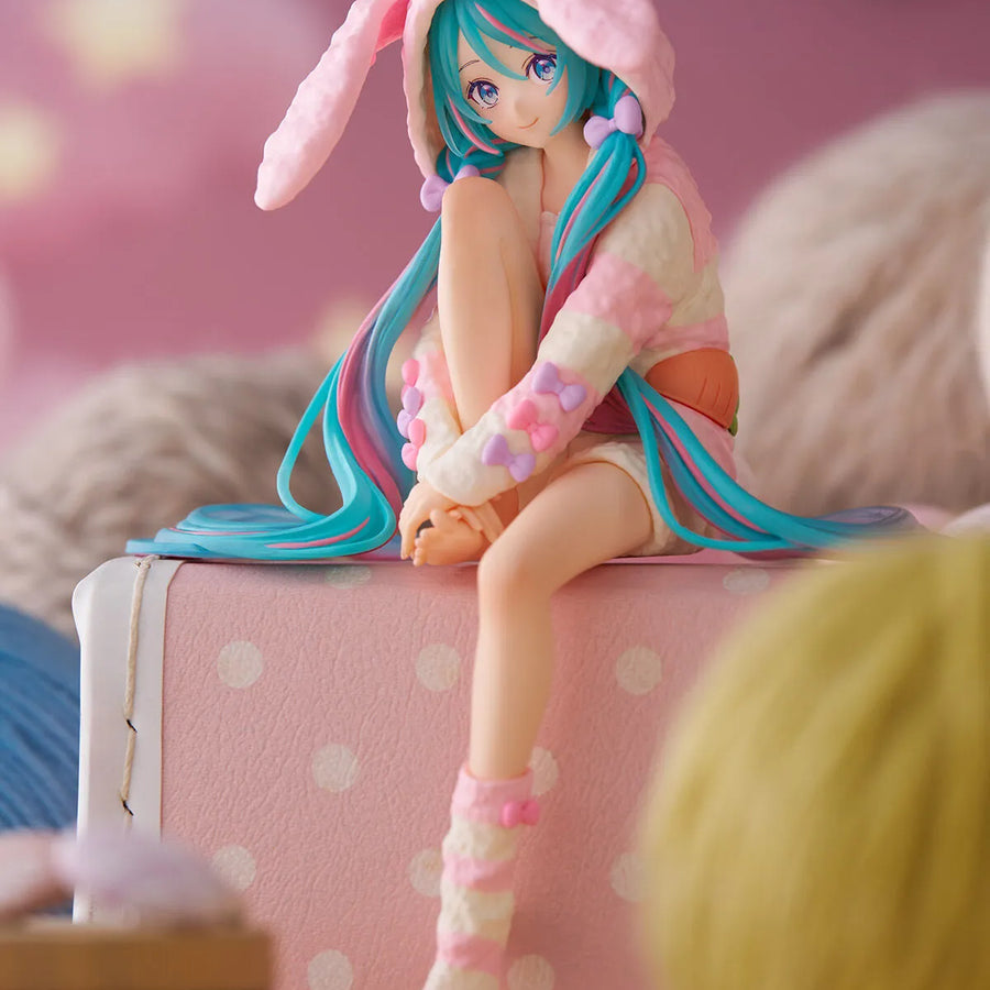 Piapro Characters - Hatsune Miku - Noodle Stopper Figure - Usamimi Pajama (FuRyu)ㅤ – FuRyu – ActionFigure Brasil