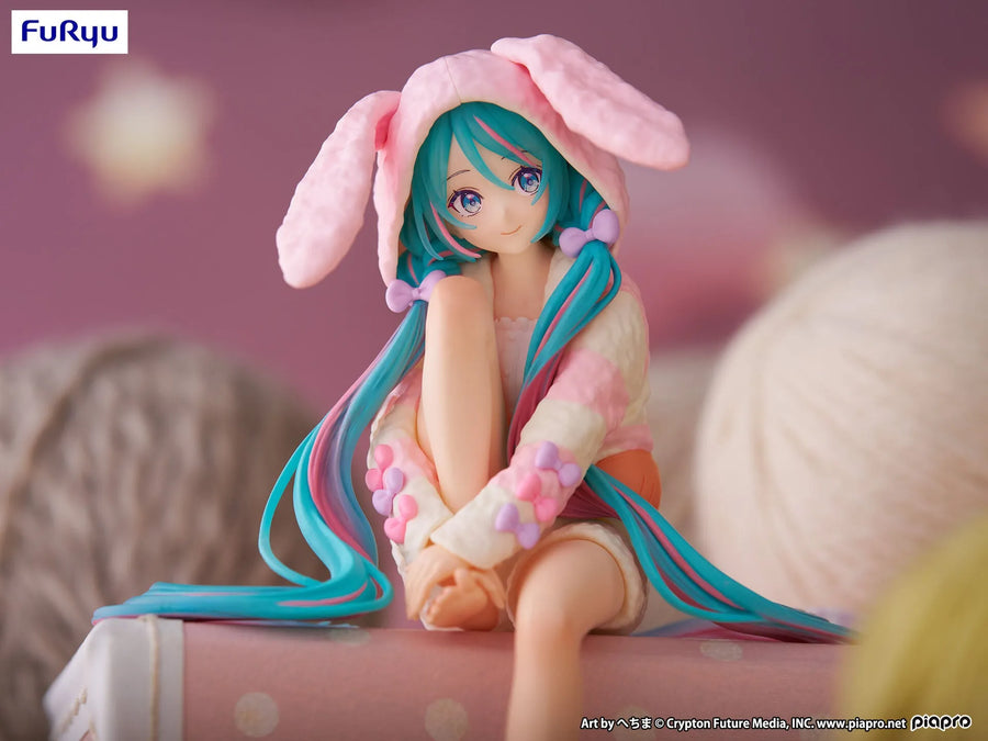 Piapro Characters - Hatsune Miku - Noodle Stopper Figure - Usamimi Pajama (FuRyu)ㅤ – FuRyu – ActionFigure Brasil
