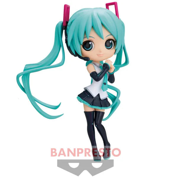 Piapro Characters - Hatsune Miku - Q Posket - V4X, B (Bandai Spirits)ㅤ – Bandai Spirits – ActionFigure Brasil