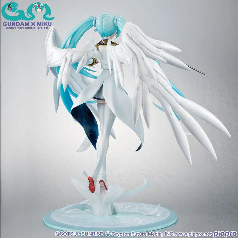Piapro Characters - Shin Kidou Senki Gundam Wing Endless Waltz - Hatsune Miku - Gundam x Miku Anniversary Special Project - Lucrea - 1/7 - Wing Gundam Zero EW (MegaHouse) [Shop Exclusive]ㅤ – MegaHouse – ActionFigure Brasil