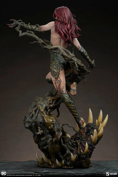 Poison Ivy: Deadly Nature - LIMITED EDITION: 1000 – Sideshow Collectibles – ActionFigure Brasil — com base expositora