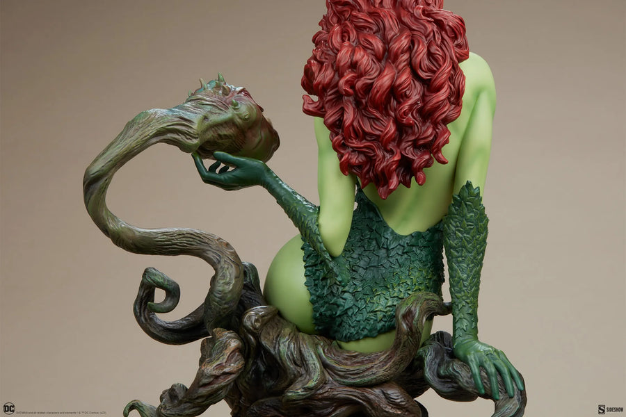 Poison Ivy (Green Variant) (Variant) – Sideshow Collectibles – ActionFigure Brasil