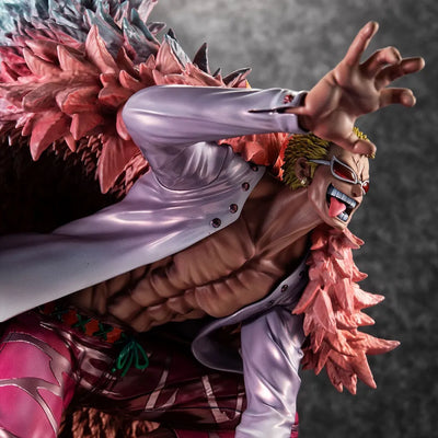 Portrait of Pirates “Heavenly Demon” Donquixote Doflamingo – MegaHouse – ActionFigure Brasil — ambientada