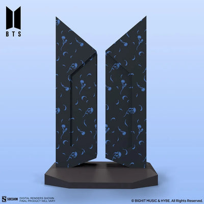 Premium BTS Logo: Black Swan Edition - LIMITED EDITION (Black Swan Edition) – Sideshow Collectibles – ActionFigure Brasil — detalhe do produto
