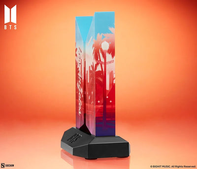 Premium BTS Logo: Los Angeles Edition - LIMITED EDITION (Los Angeles Edition) – Sideshow Collectibles – ActionFigure Brasil — embalagem