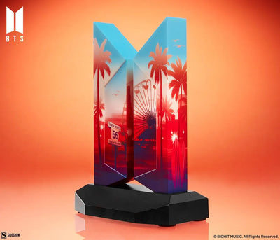 Premium BTS Logo: Los Angeles Edition - LIMITED EDITION (Los Angeles Edition) – Sideshow Collectibles – ActionFigure Brasil — embalagem